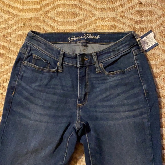 Universal Thread Jeans - Picture 2 of 3